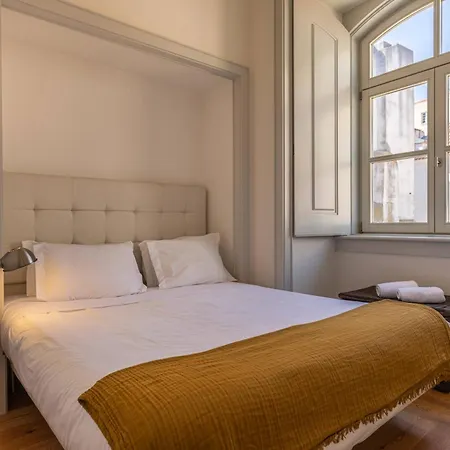 001 Bacalhoeiros Riverside *