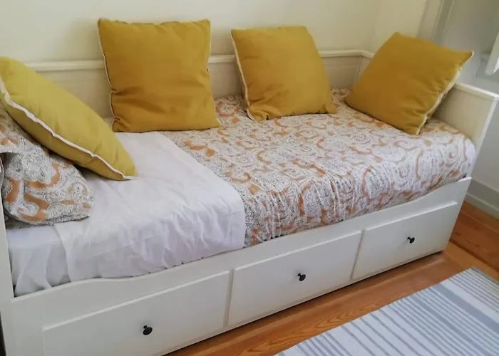 001 Bacalhoeiros Riverside