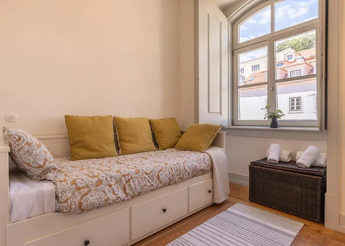 001 Bacalhoeiros Riverside Lisboa