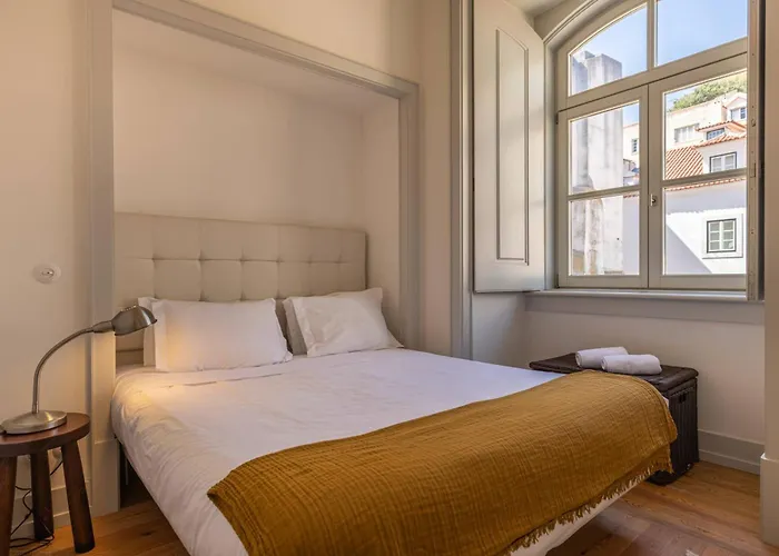 001 Bacalhoeiros Riverside *